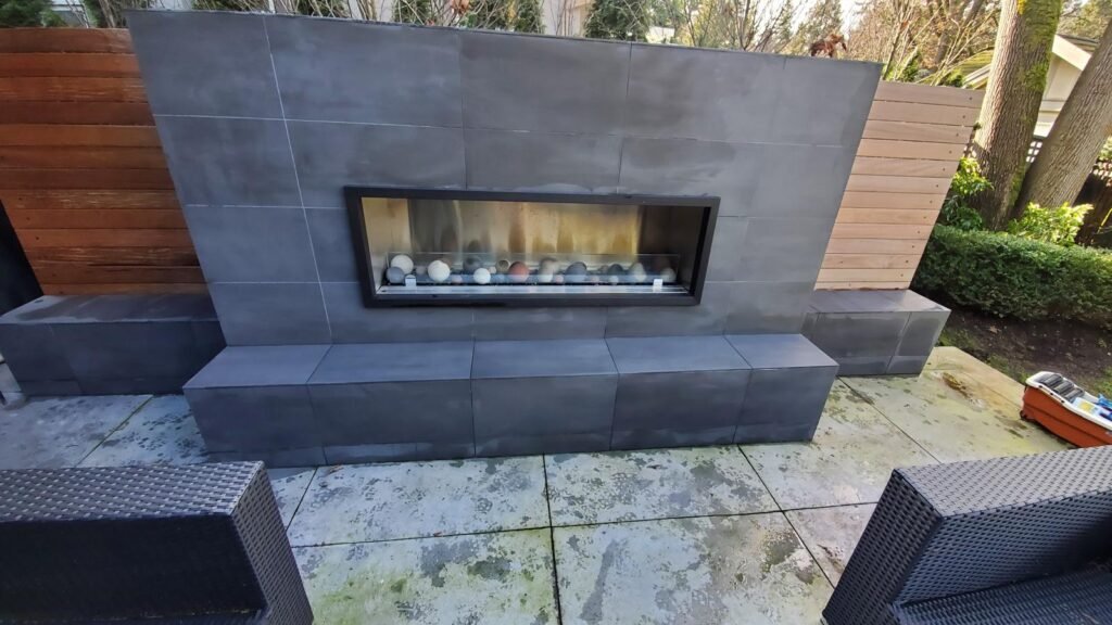 Outdoor Fireplace 