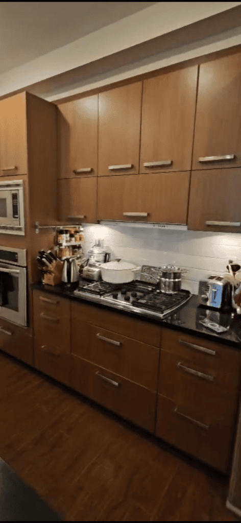 old kitchen before renovation