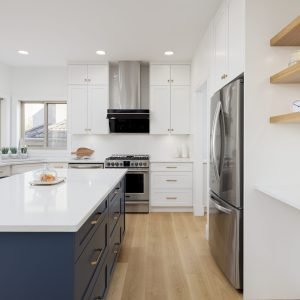 16679-85-Ave-Surrey-03